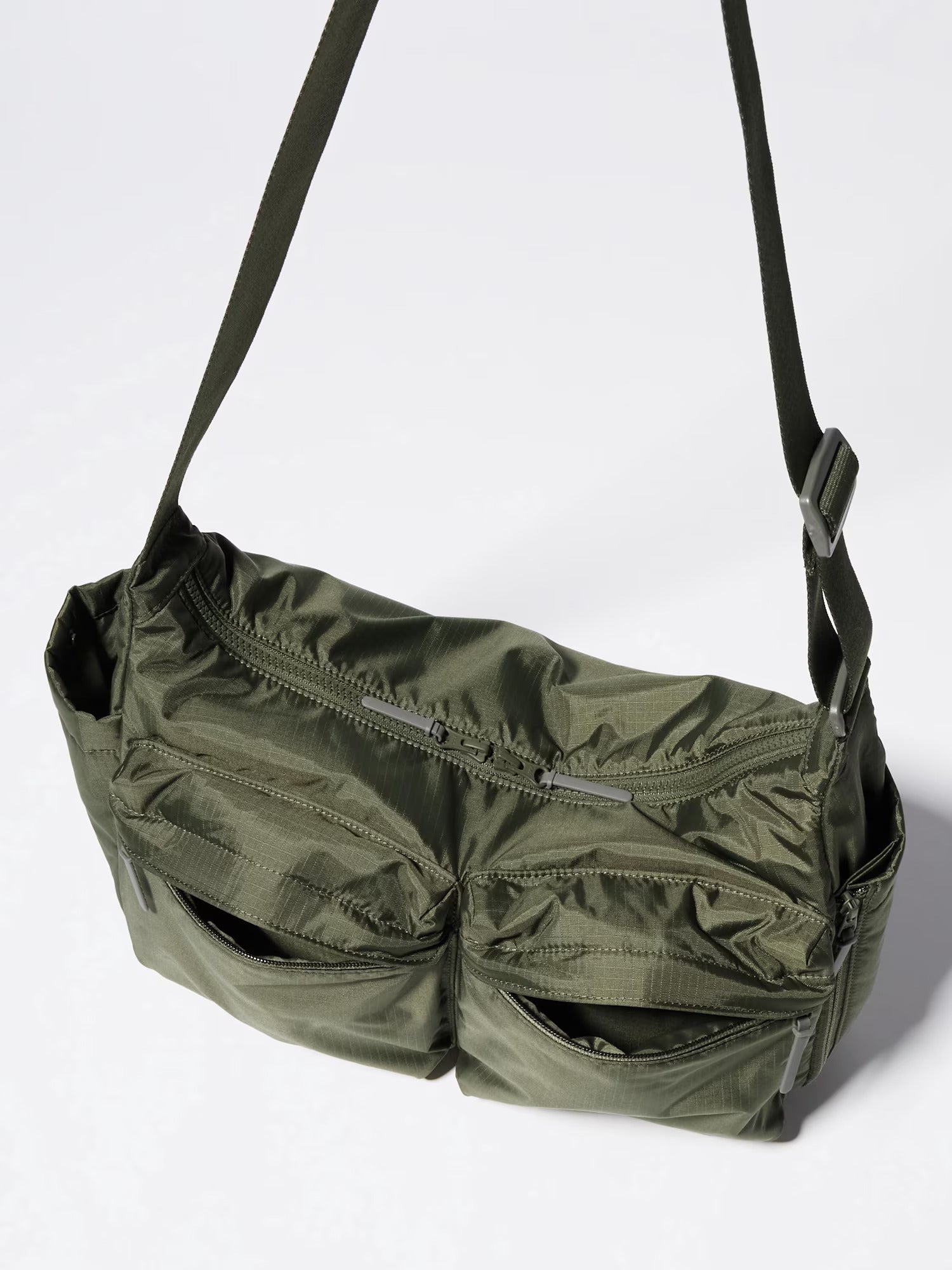 Uniqlo Multi Pocket Shoulder Bag
